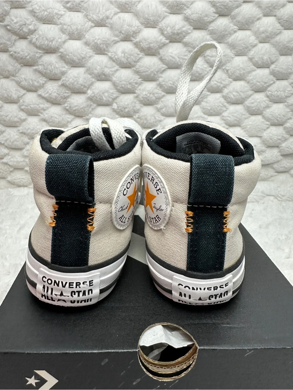 Converse Mid-Top Sneakers in Off-White/Cream Size 13